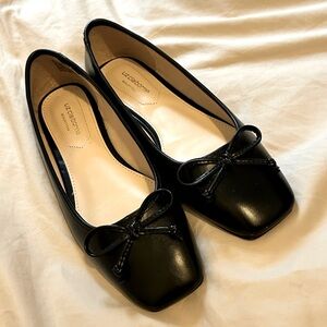Black Square Toe Ballet Flats